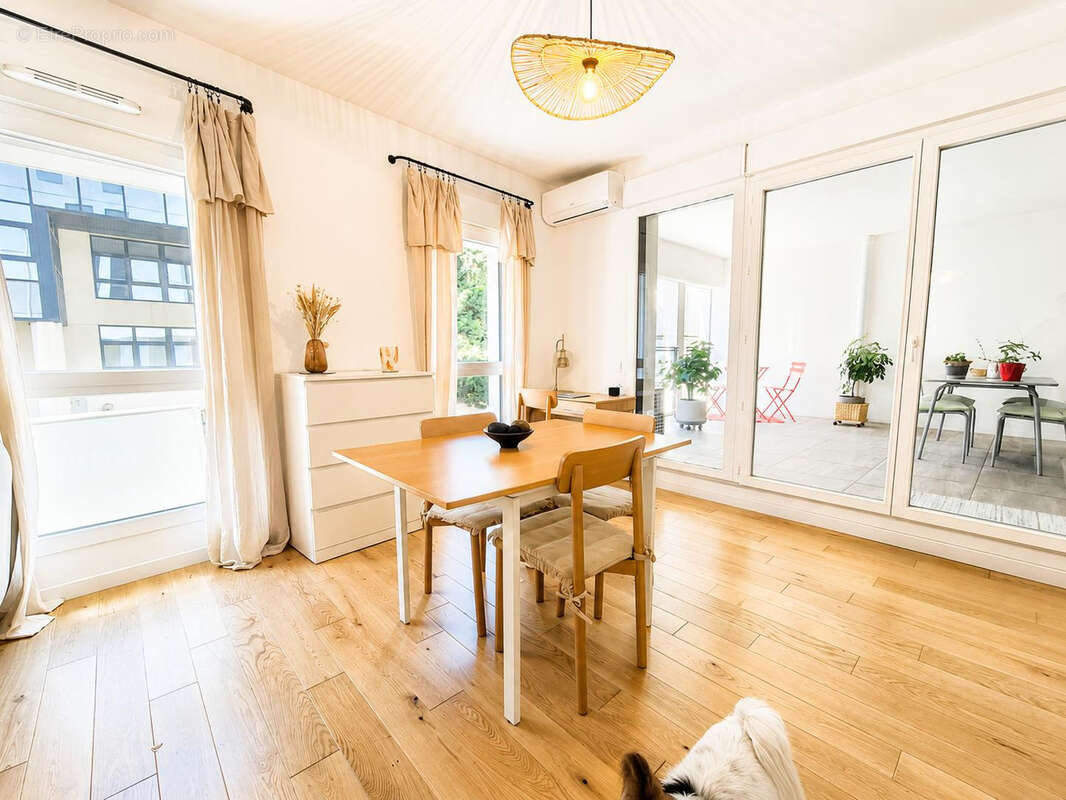 Appartement à MARSEILLE-8E