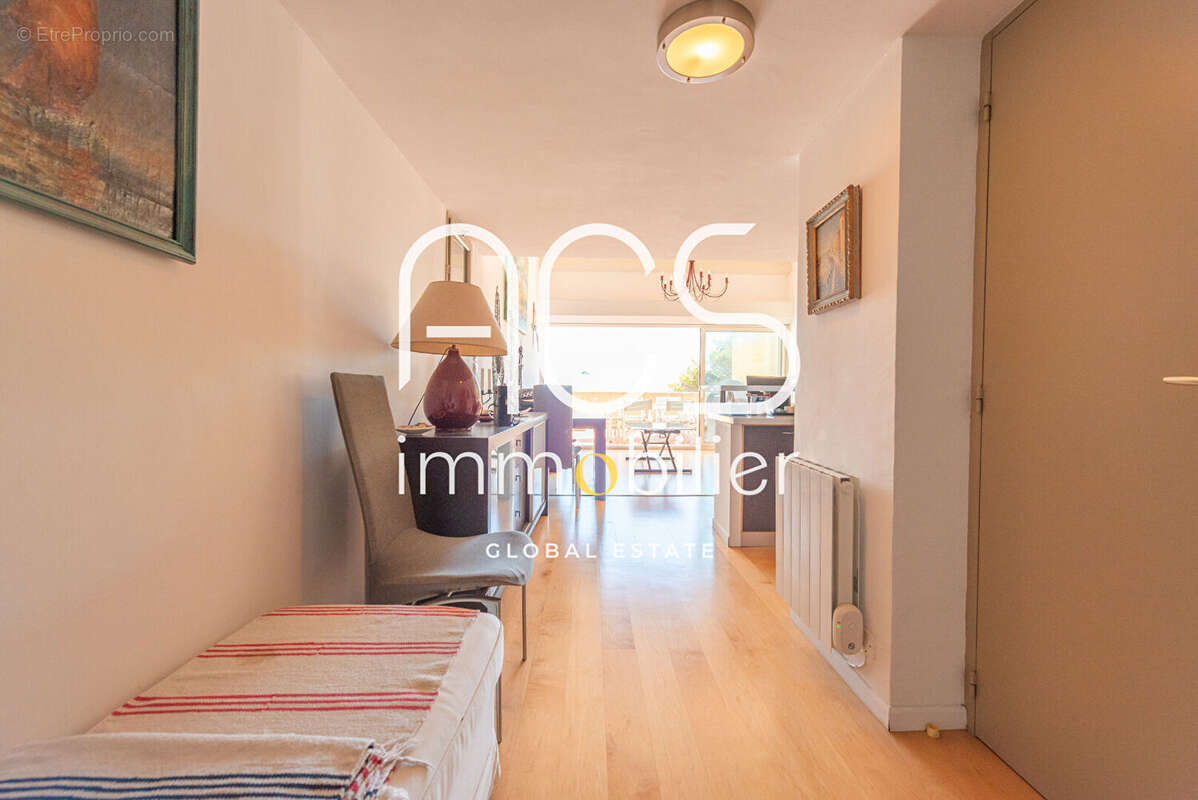 Appartement à SAUSSET-LES-PINS