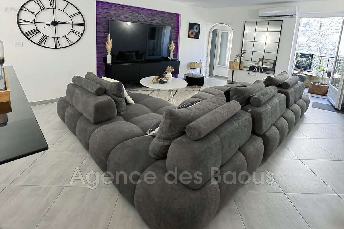 Appartement à GATTIERES