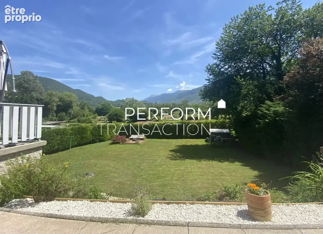 Notre dame de Mésage bas - Maison familiale avec vue panoramique - photo 2