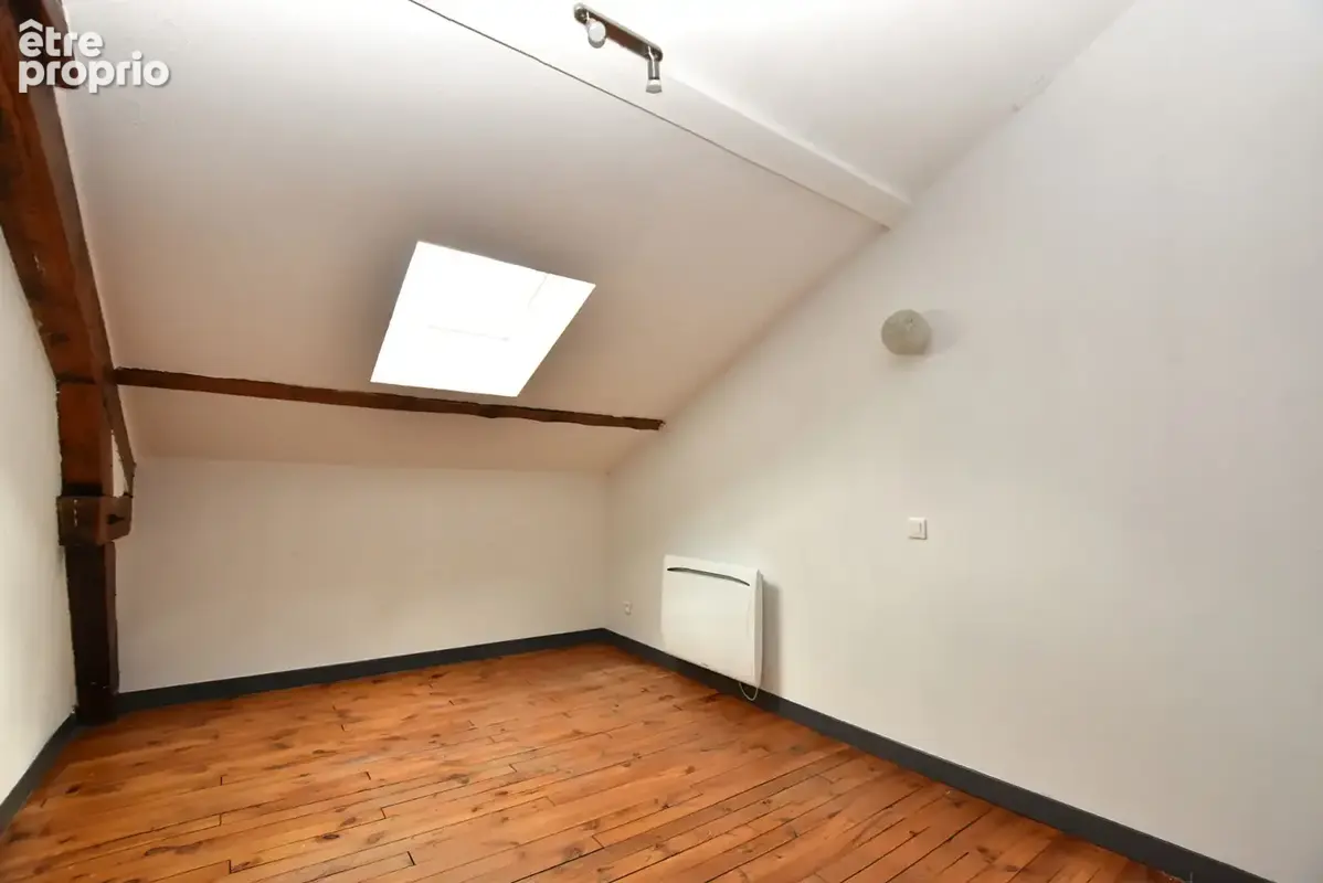 F3 proche hôpital - photo 9