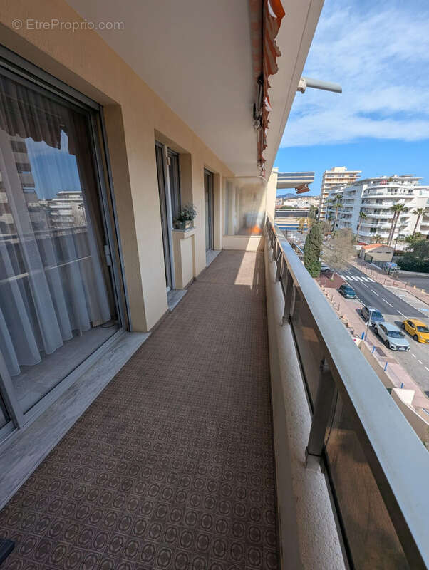 Appartement à FREJUS