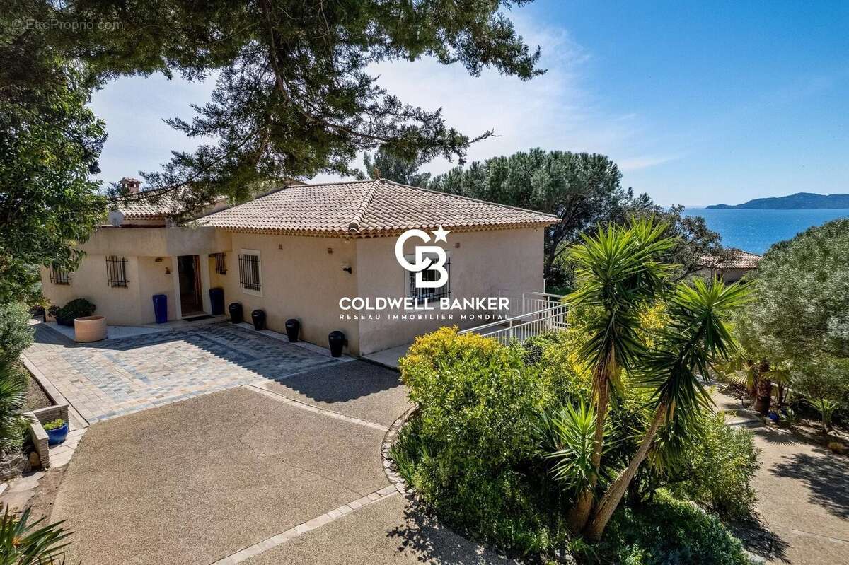 Maison à LE LAVANDOU