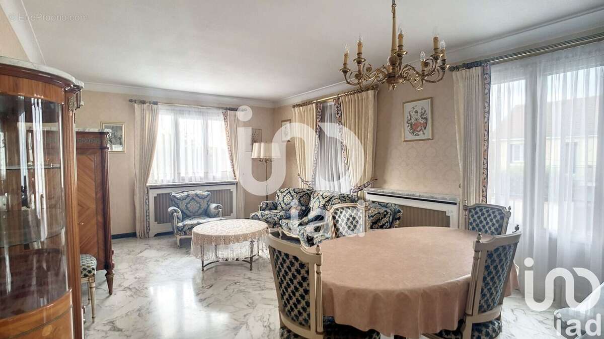Photo 5 - Maison à OZOIR-LA-FERRIERE