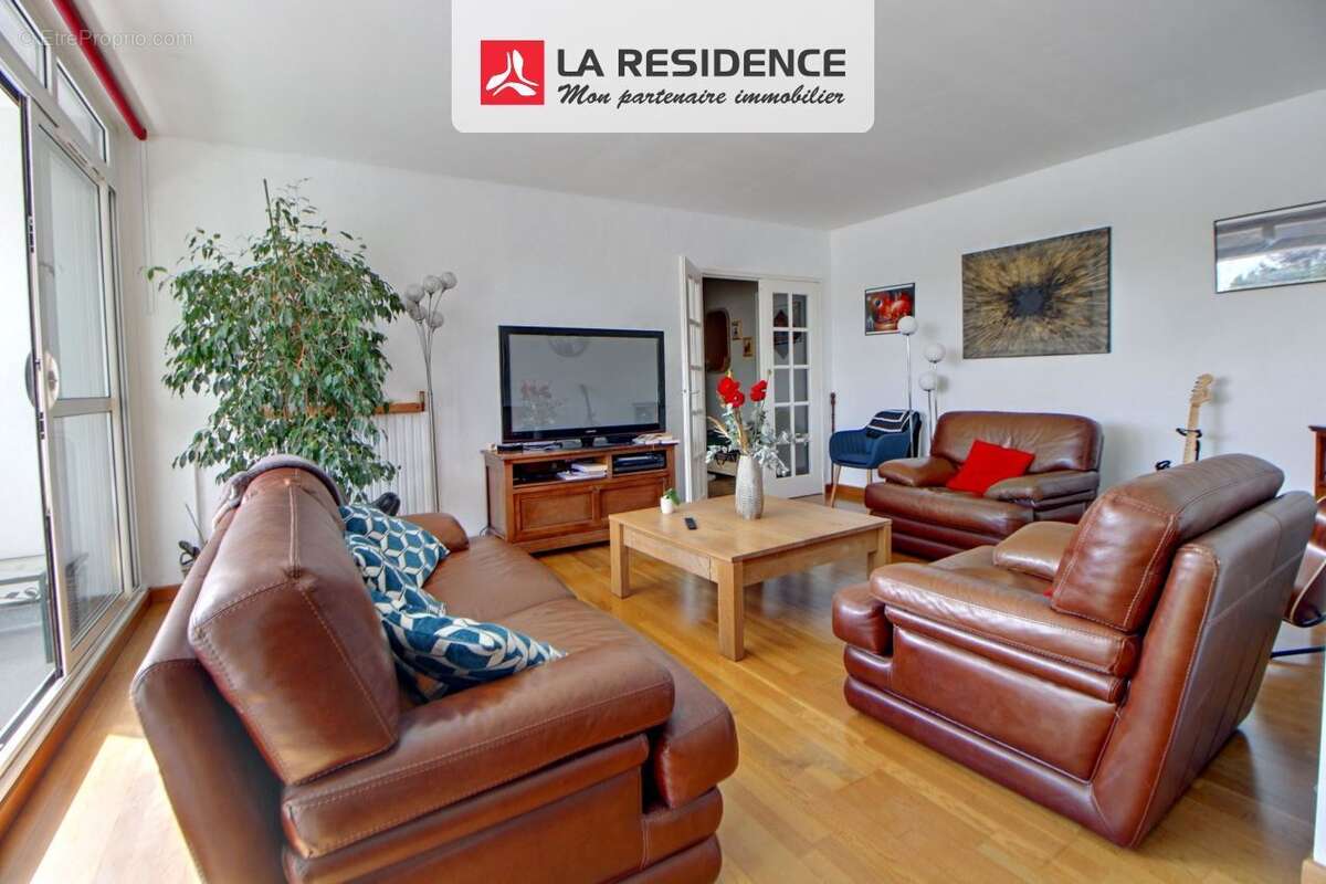 Appartement à PLAISIR