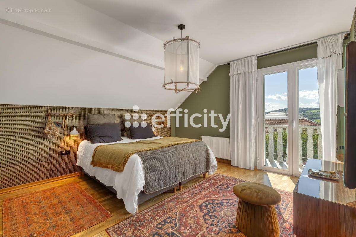 Maison à LA BALME-DE-SILLINGY