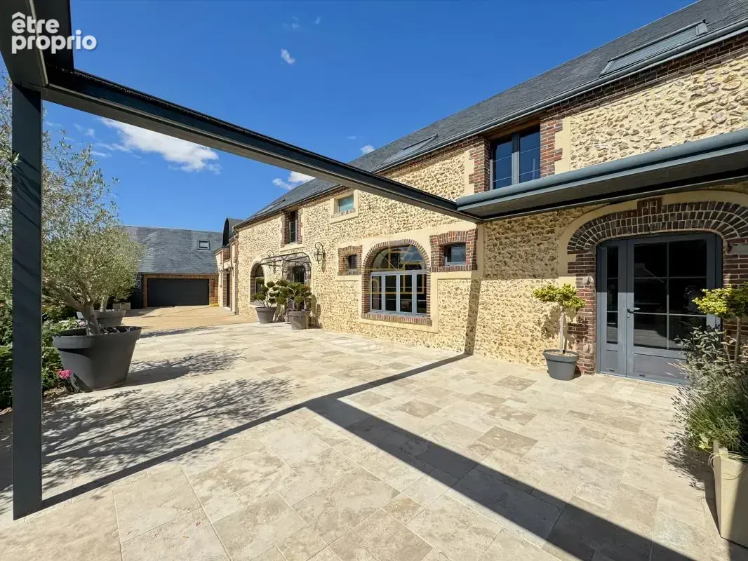 Propriete haut de gamme – plus de 320 m² – piscine interieure - photo 5