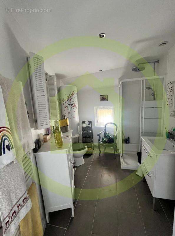 Maison à SAINT-CHERON