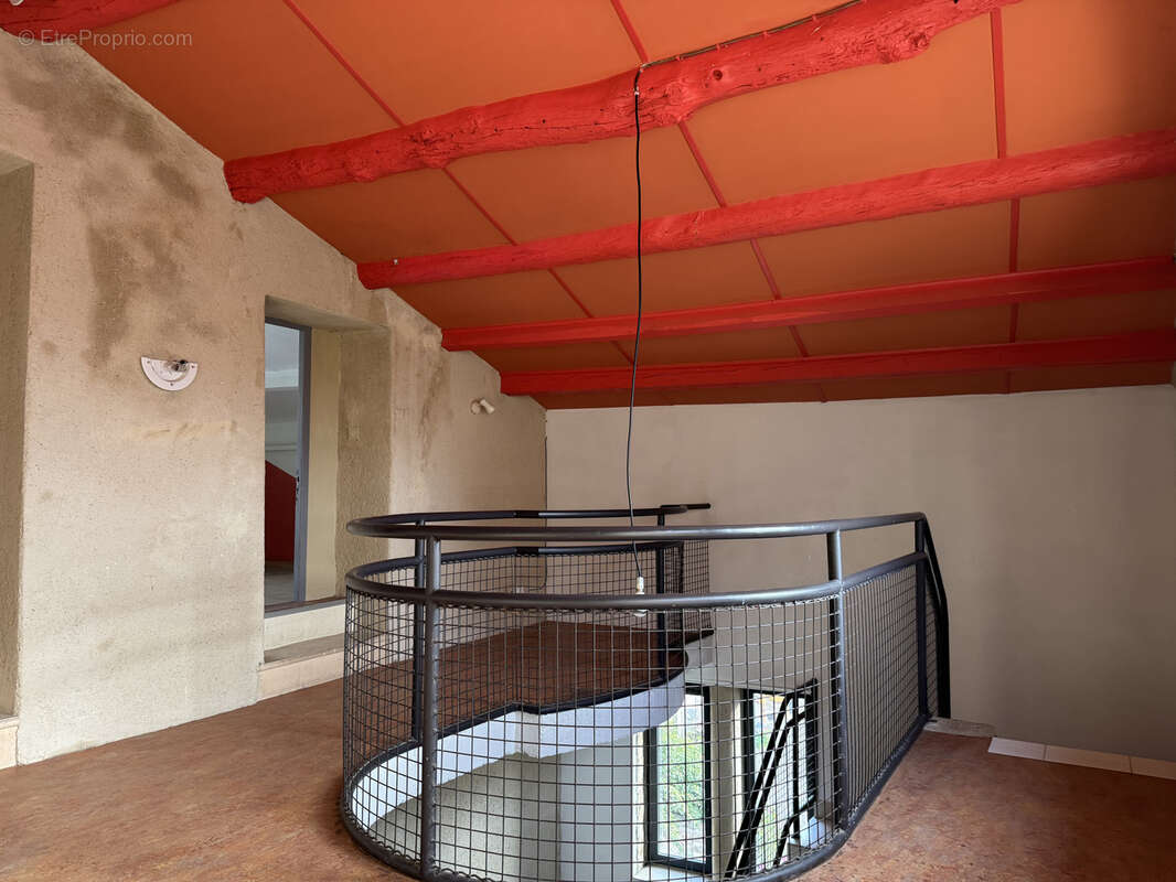 Appartement à MONTPEYROUX