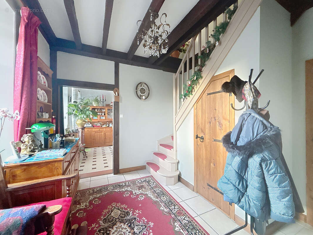 Maison à JUVIGNY-LE-TERTRE