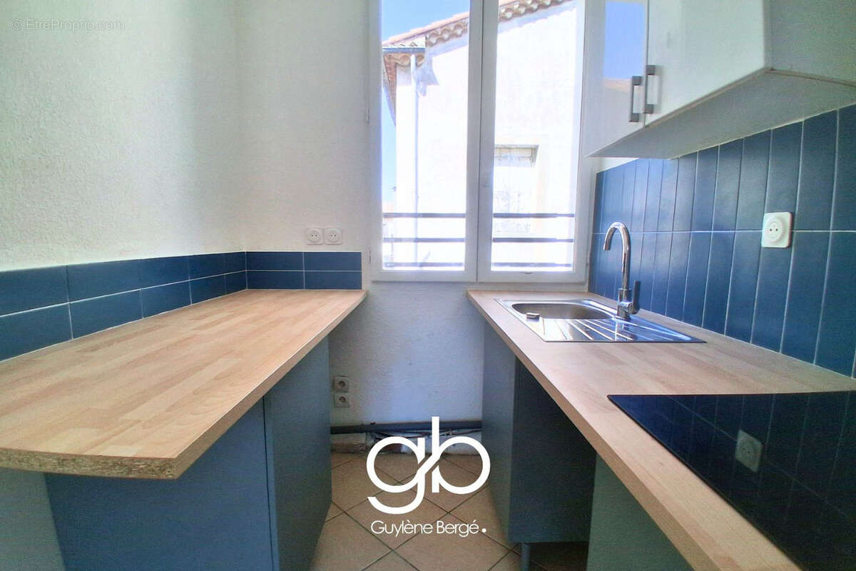 Immeuble de rapport 266 m2 -  6 appartements -  3 locaux commerciaux  -centre-ville de béziers - photo 13