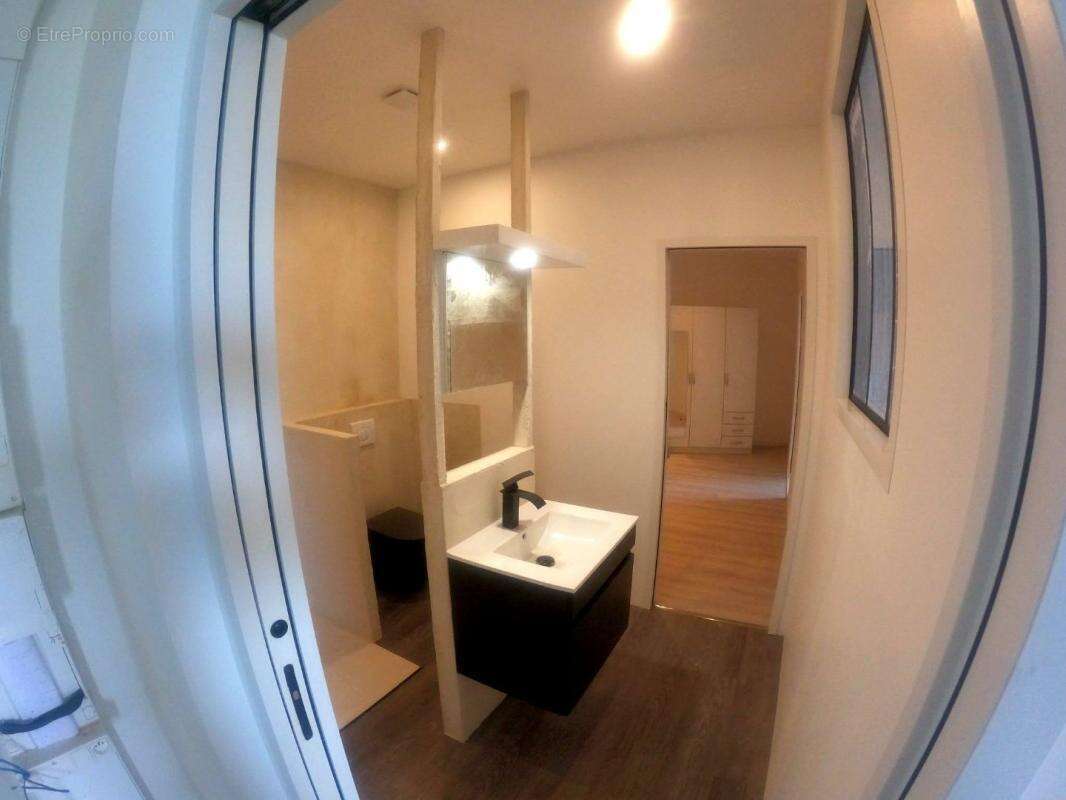 Appartement à GATTIERES