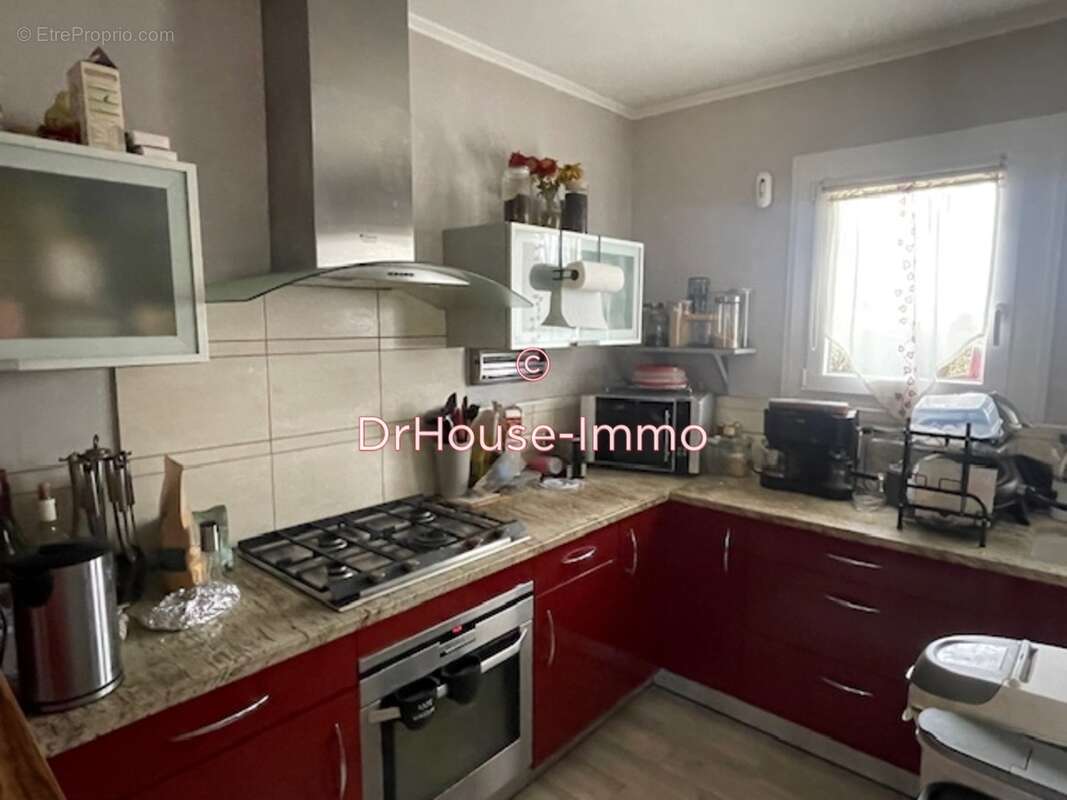 Maison à SAINT-YRIEIX-SUR-CHARENTE