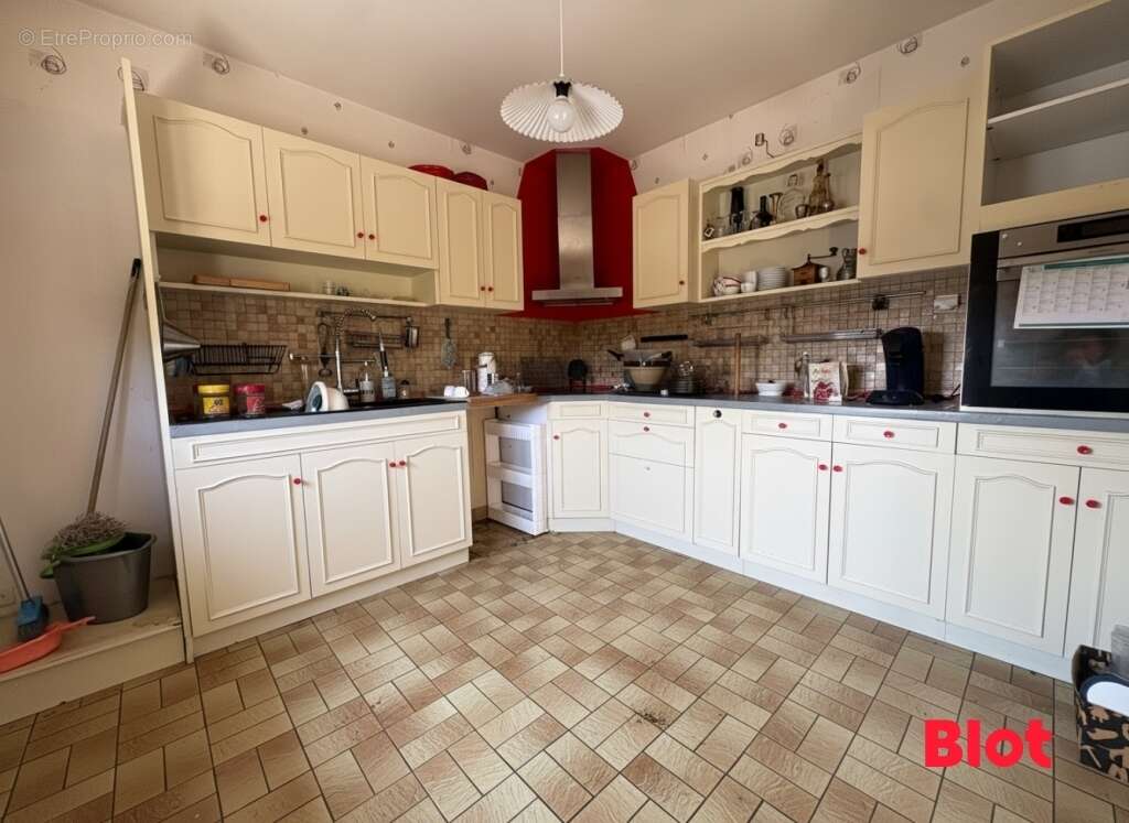 Maison 106 m² à Montfort-Sur-Meu  - photo 6