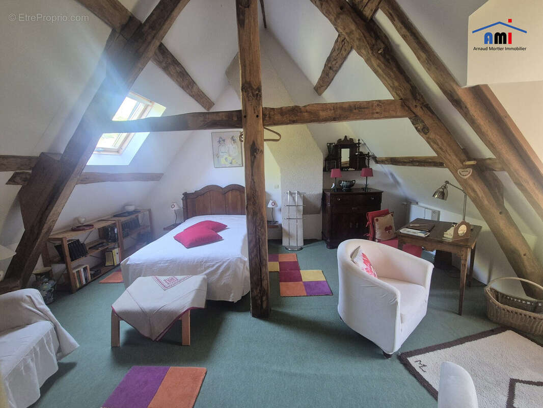 Maison à MOUTIERS-AU-PERCHE