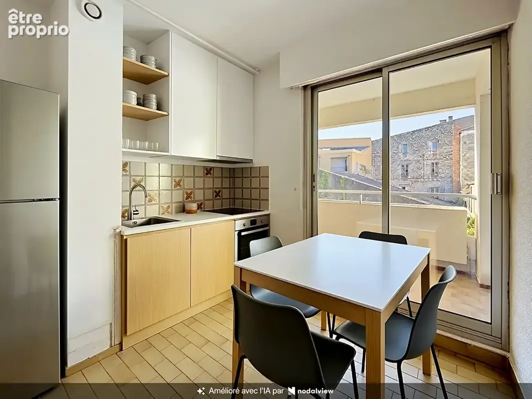 Nîmes- Jean Jaurés-  Studio 28 m² - photo 5