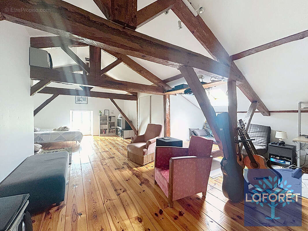 Maison de 164 m² avec grange, garage et piscine en pleine campagne - Saint-Geours-de-Maremne - photo 13