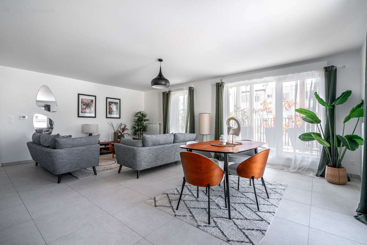 Appartement à FRANCHEVILLE