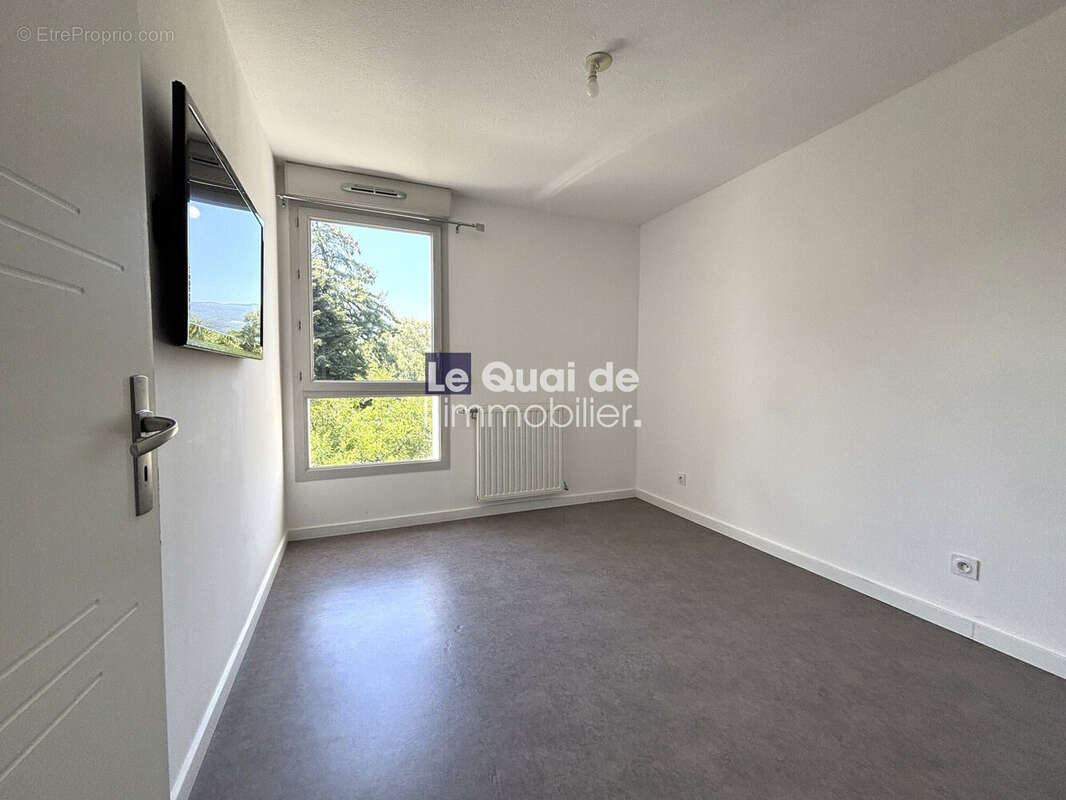 Appartement à ECHIROLLES