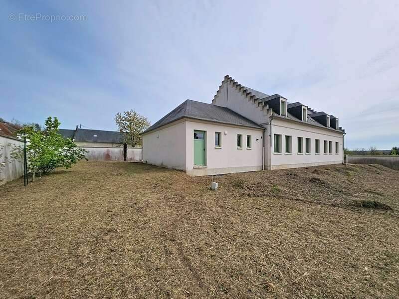 Maison à CHASSEMY