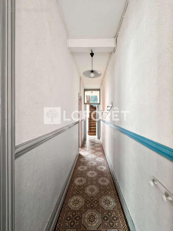 Bourgeoise 4 chambres, espace extérieur - photo 8