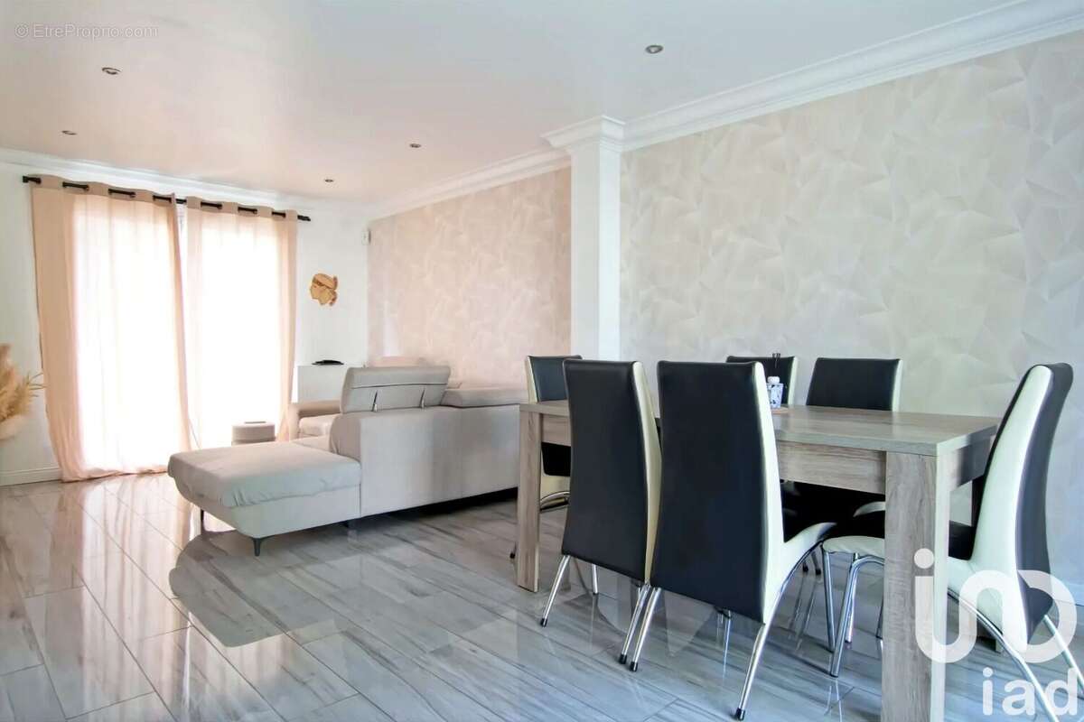 Photo 5 - Maison à MONTLHERY