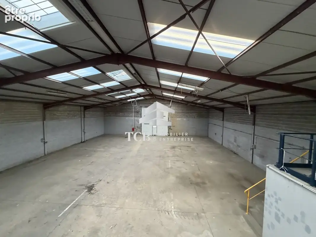 Commerce 620 m² à vendre à Coueron (44220) - photo 6