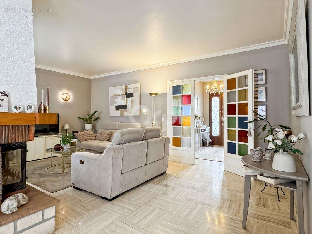 Maison à vendre à Évreux - 5 chambres - photo 6