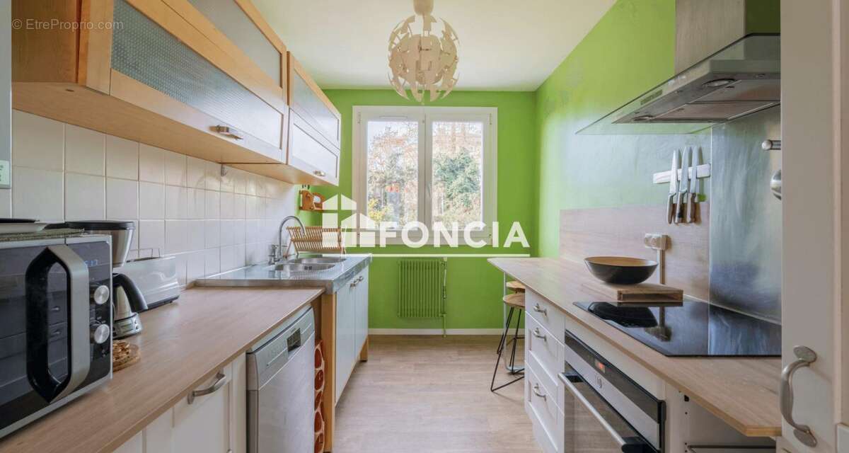 Appartement à MARSEILLE-9E