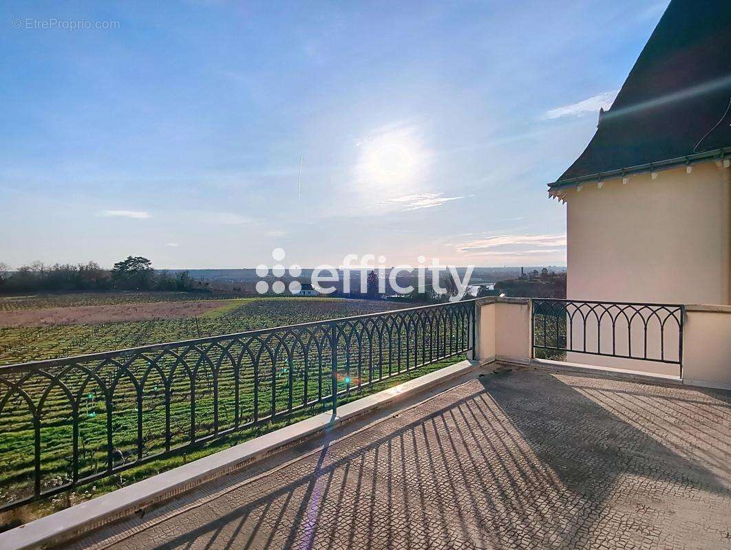 Maison à ROCHECORBON