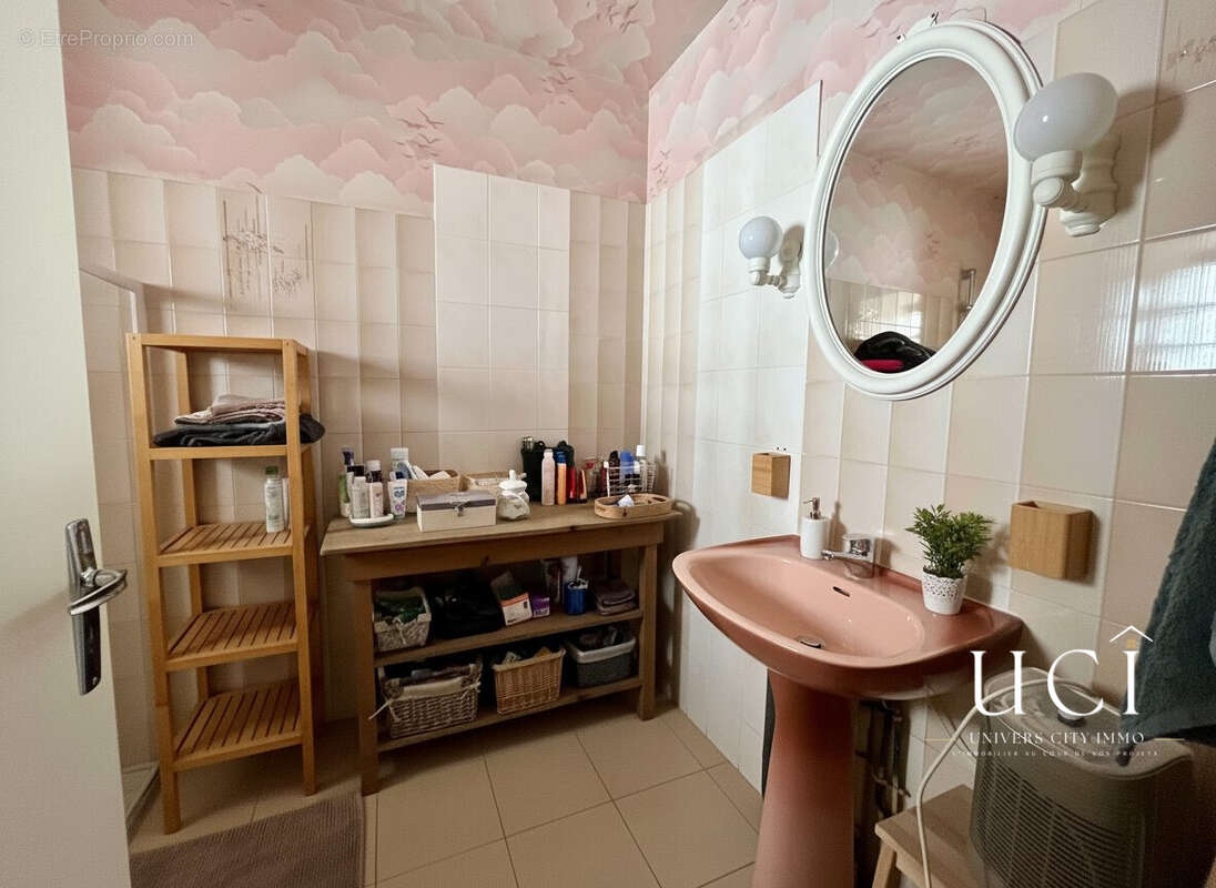 Maison 81 m² à Etriche  - photo 3