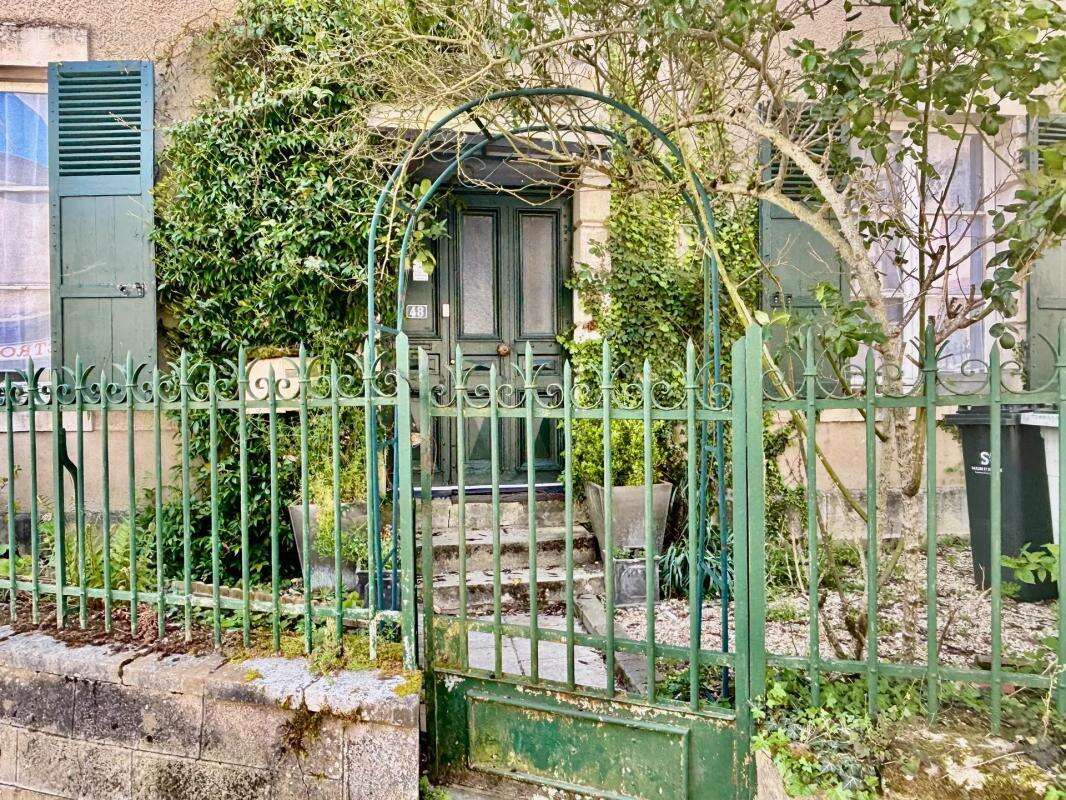 Maison à AUBIGNY-SUR-NERE