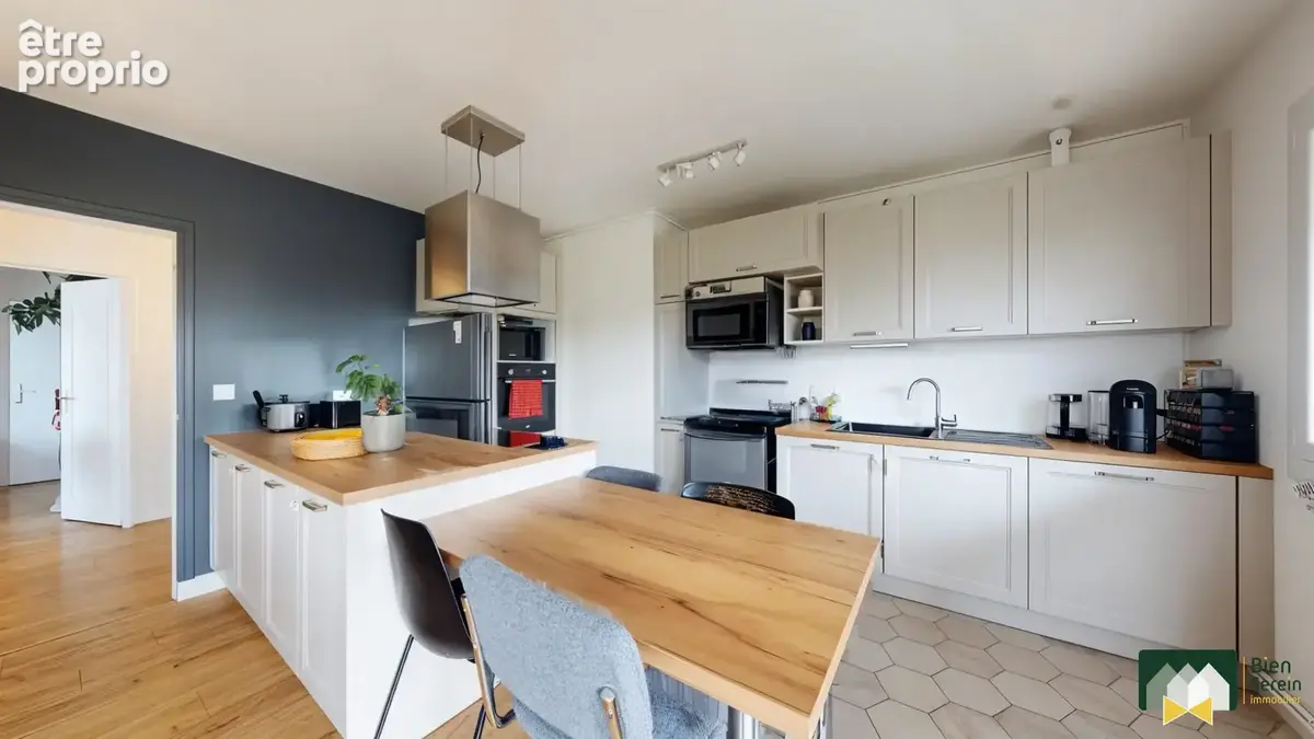 Appartement 3 pièces 70 m² à vendre à Chartres (28000) - photo 2