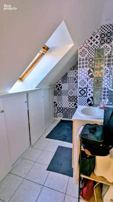 Maison rénovée en pierres 125 m2 à vendre, 6 pièces avec 4 voir 5 chambres, bourg SAINT GERMAIN EN COGLES (35) - photo 11