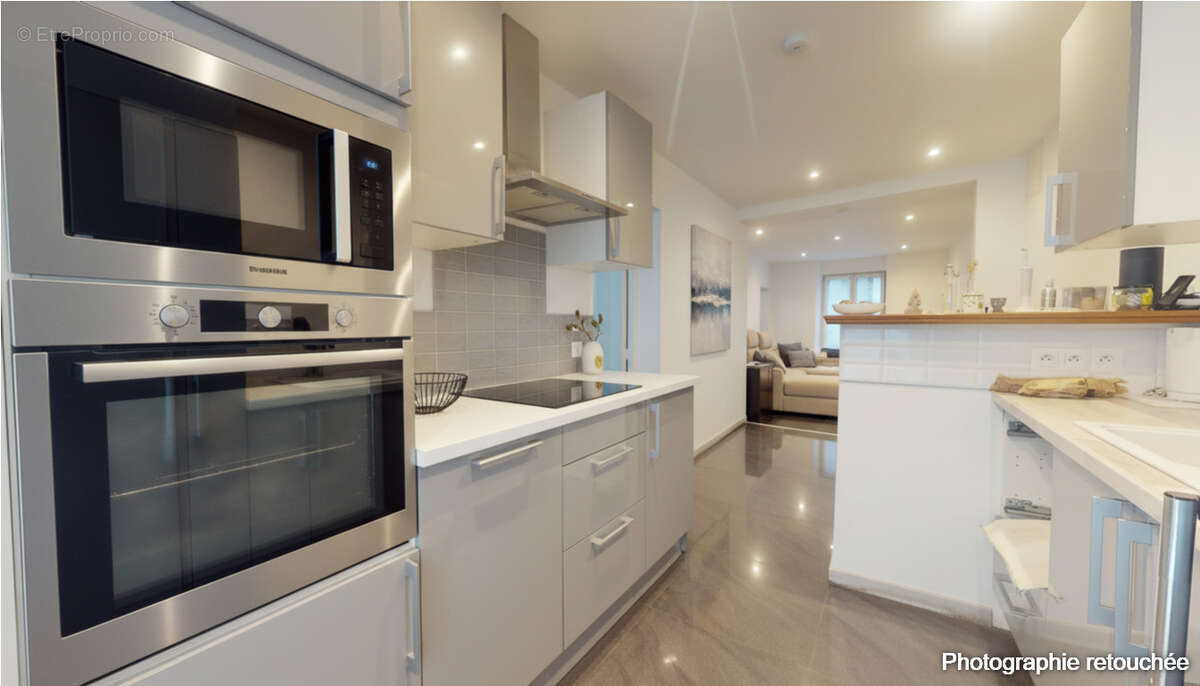 Appartement à LA GARENNE-COLOMBES