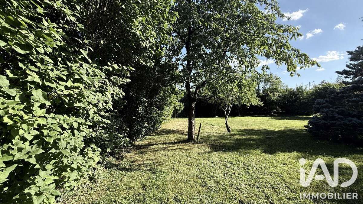 Photo 2 - Terrain à MEZY-SUR-SEINE