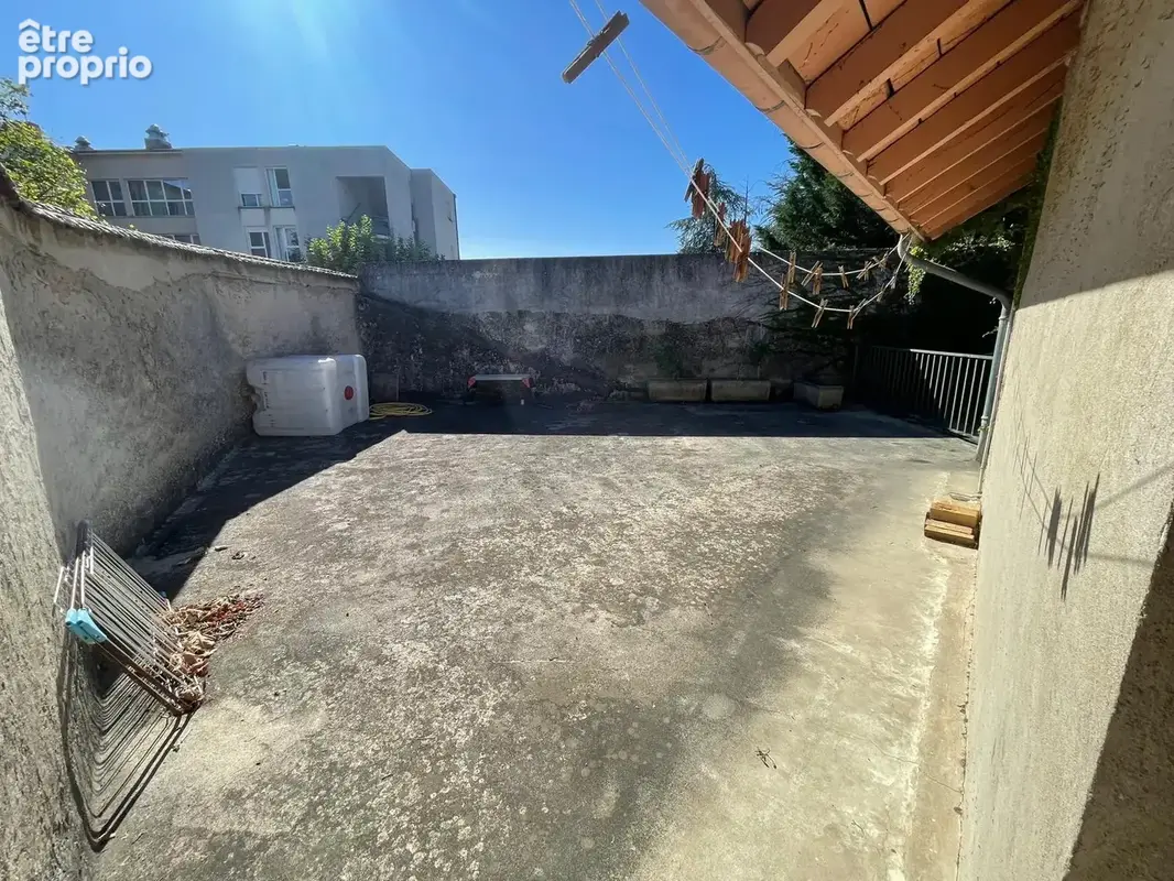 Tenemant immobilier comprenant deux maisons/centre annonay/quartier residentiel - photo 22