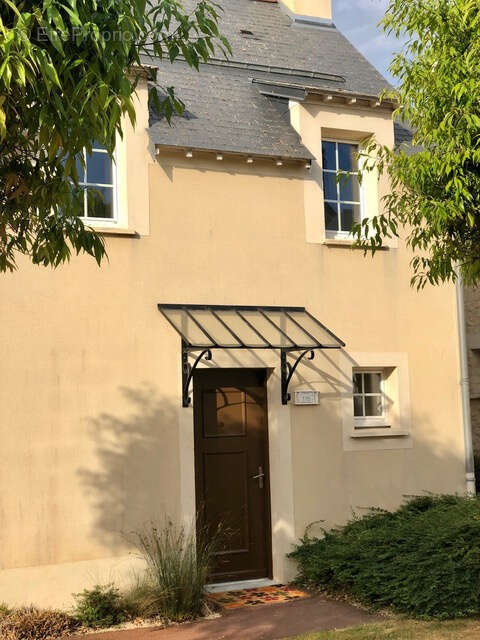 Maison à PORT-EN-BESSIN-HUPPAIN