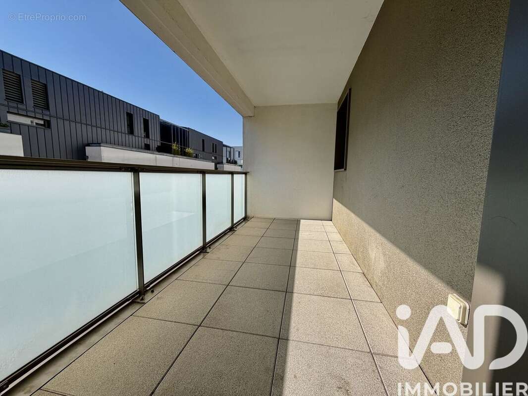 Photo 2 - Appartement à LYON-8E
