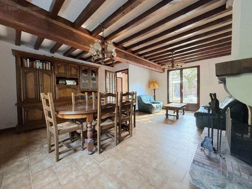 Maison à CHAPONOST