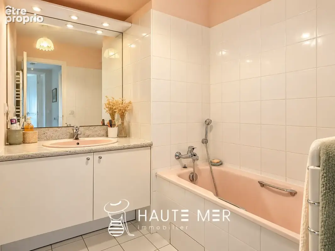 SAINT-NICOLAS - Appartement T4 avec l'océan pour horizon - photo 11