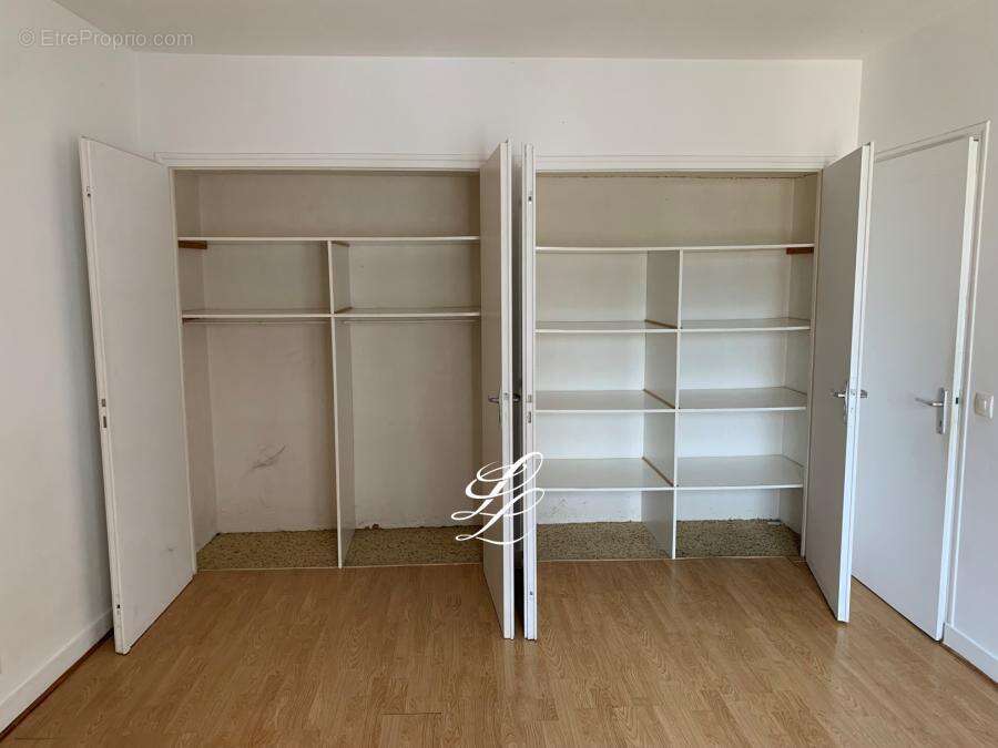 Appartement à PARCAY-MESLAY