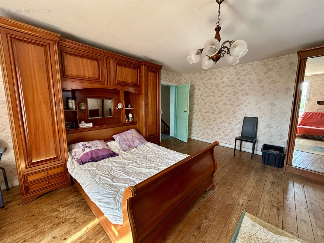 Maison à SAINT-DENIS-DE-PILE