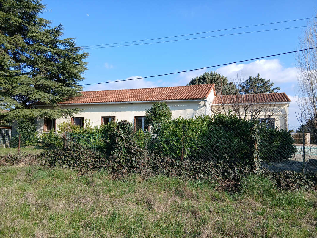 Maison à SAINT-CHRISTOL-LES-ALES