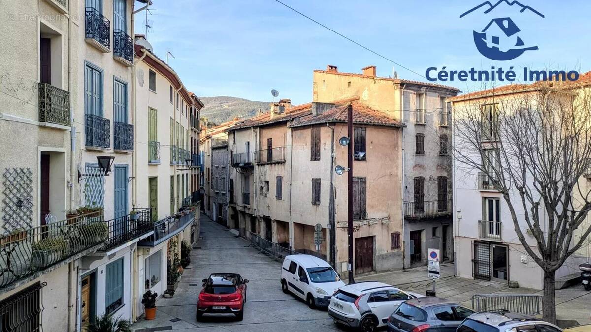 Appartement à ARLES-SUR-TECH