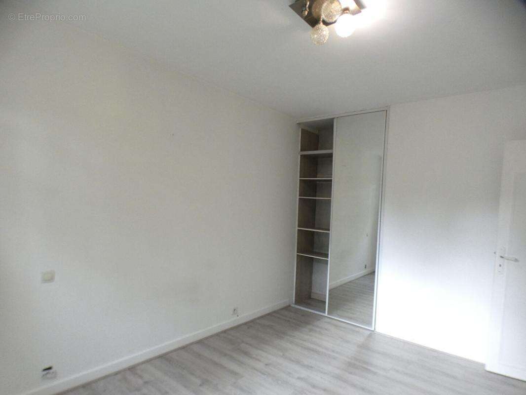 Maison Terrasson Lavilledieu 4 chambres avec piscine - photo 10