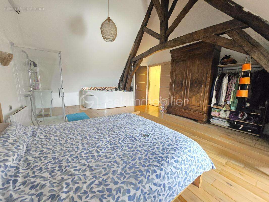 Magnifique Longère de 245m² à Saint Martin des Champs - photo 19