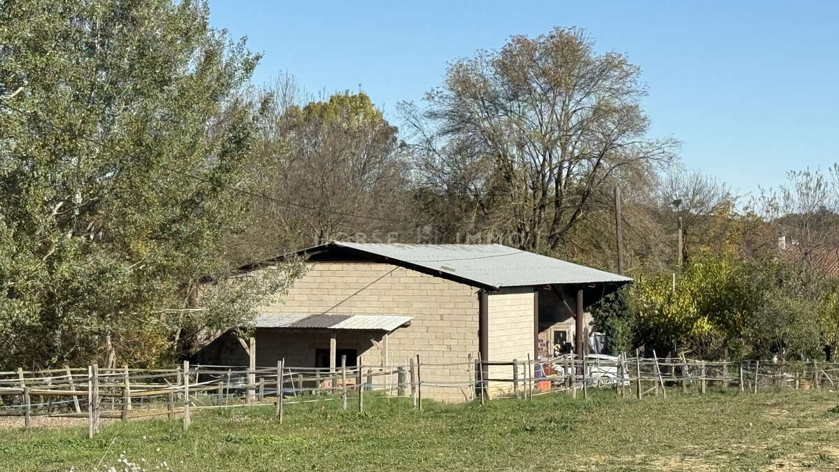 Maison à ALLEGRE-LES-FUMADES