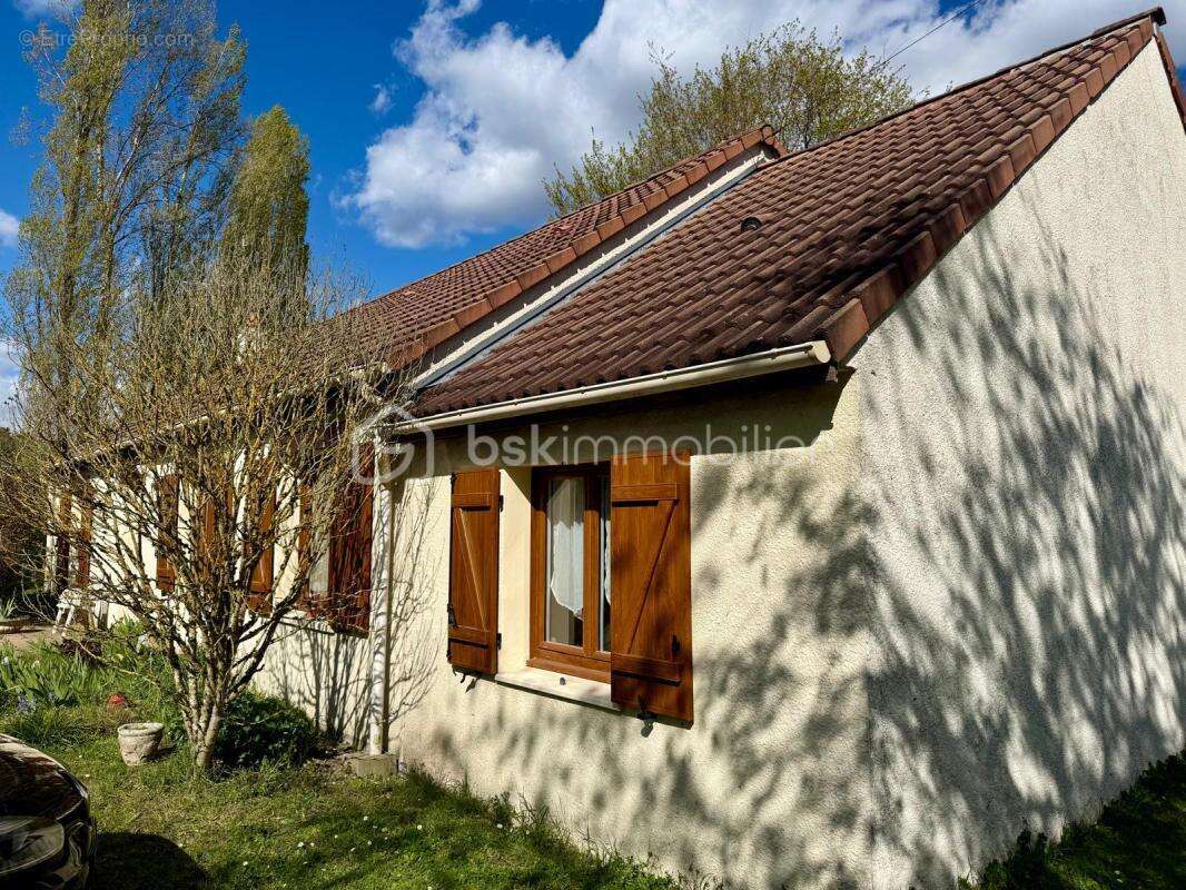 Maison à SELLES-SUR-CHER
