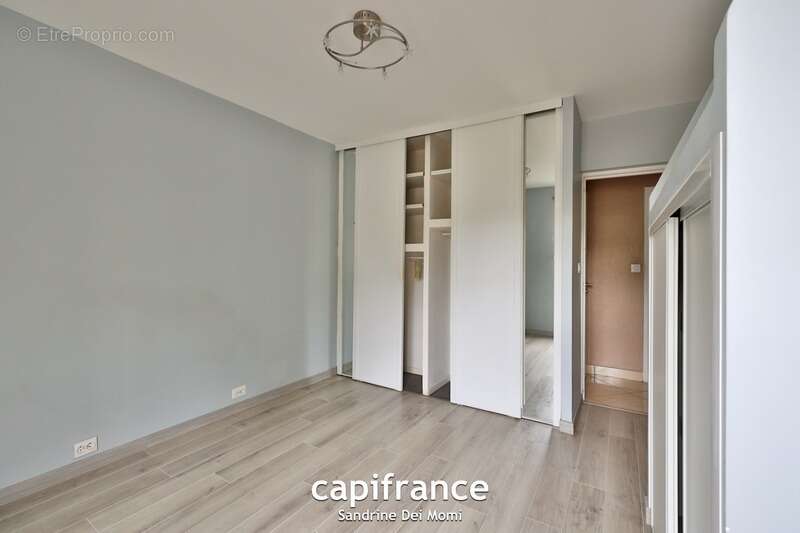 Appartement à TASSIN-LA-DEMI-LUNE